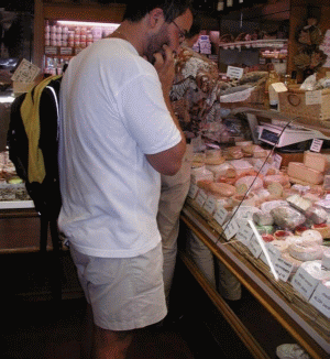 România a importat 34.600 tone de brânzeturi; exporturile au fost de cinci ori mai mici